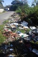 Limpeza dos bairros So Vicente e Imaru  realizada pela Secretaria de Obras