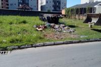 Mutiro de limpeza j recolheu quase 150 caminhes de lixo e entulho em Itaja